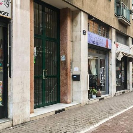Loreto & Stazione Centrale Cozy Apartment Milão Exterior foto
